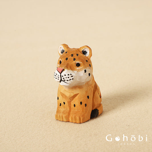Gohobi Handcrafted Wooden Lion/ Leopard Ornament – Handmade Wooden Animal Sculpture Home Decor