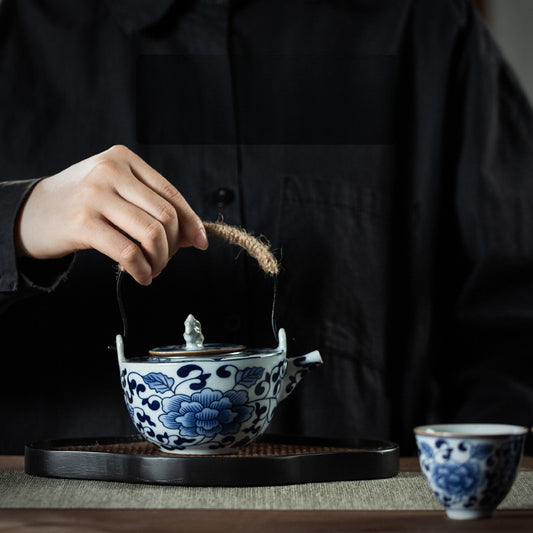Gohobi Blue and White Porcelain Hemp Rope Handle Teapot