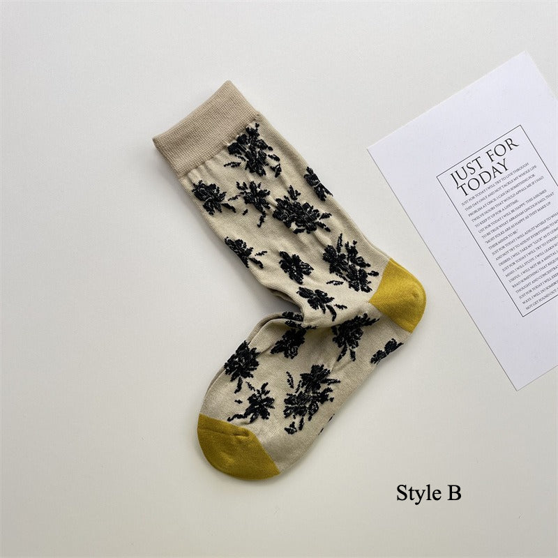 Gohobi Japanese Embossed Floral Mid-Calf Socks