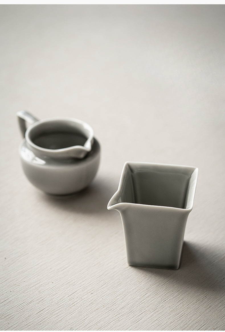 Pichet de style japonais Gohobi gris glacé et vert 001