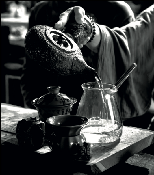 Eightyº - Eighty Degrees Tea Magazine Issue 16: Heat