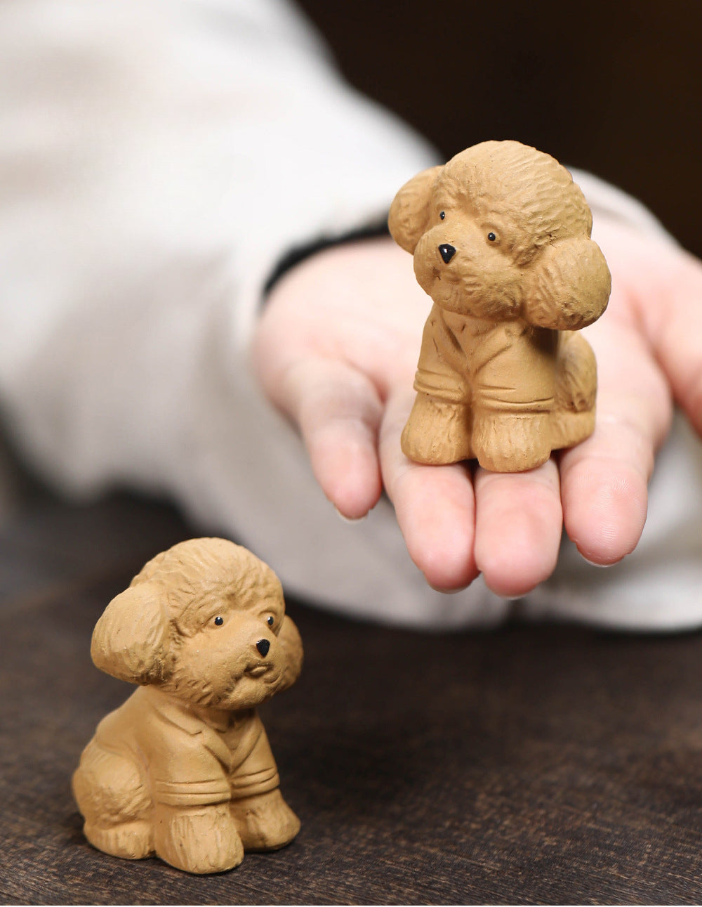 Ornement en forme de chien en peluche en argile YiXing fait à la main en céramique Gohobi