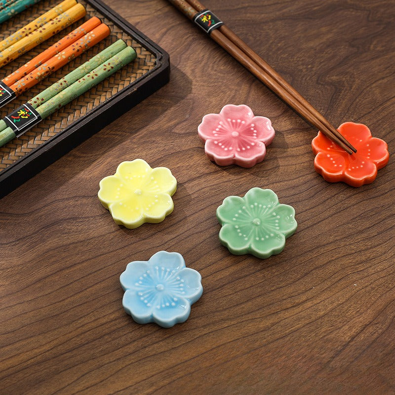 Ensemble de porte-baguettes en forme de lapin en jade à fleurs dorées de style japonais, coffret cadeau pour baguettes haut de gamme pour la fête de la mi-automne, serpillière à baguettes en céramique, sens haut de gamme pour la maison