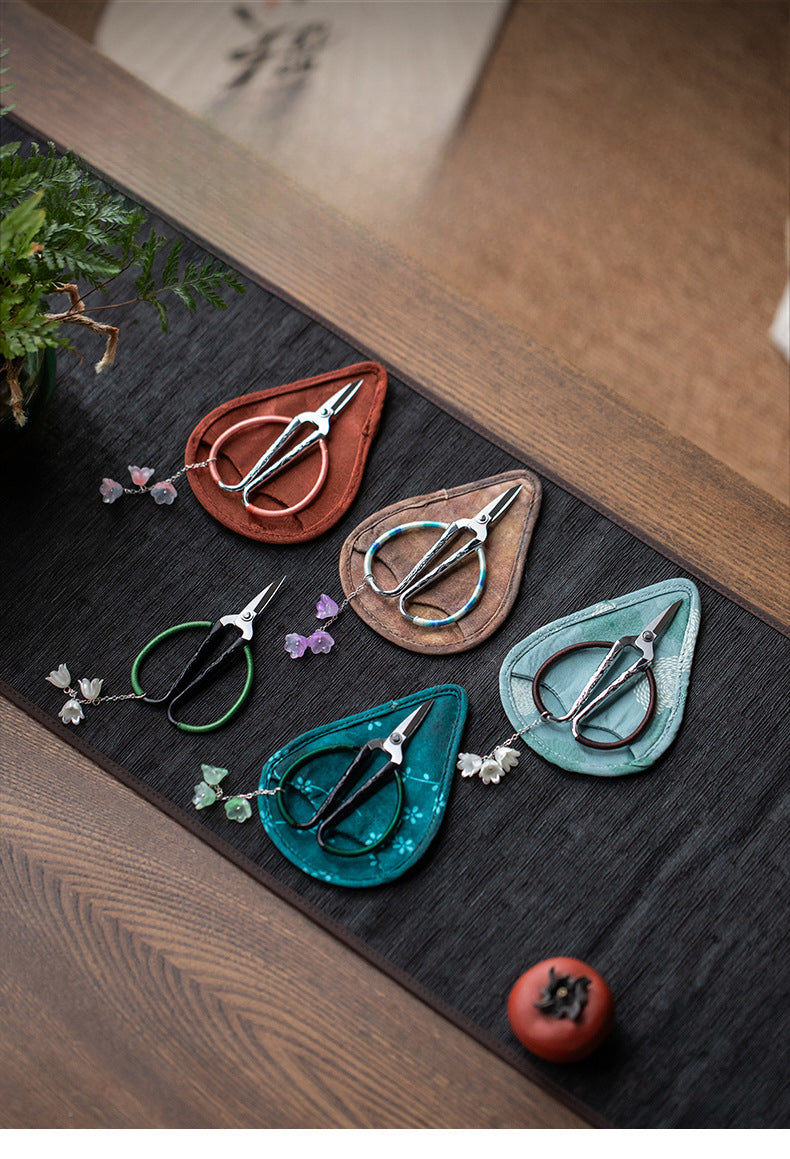 Gohobi Tea Scissors With a Case