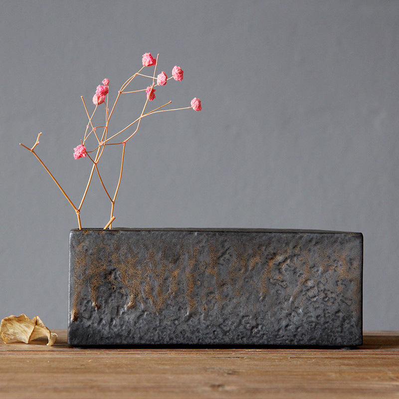 Vase de table noir doré de style japonais Gohobi