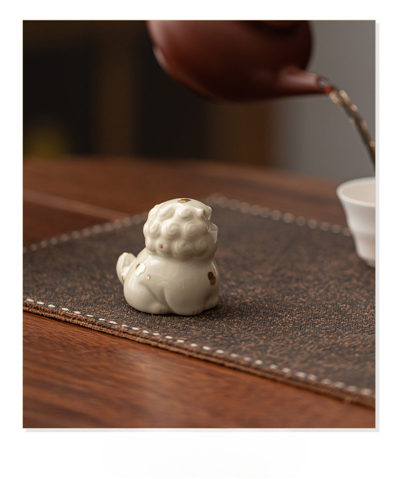 Gohobi Mini Ceramic Lion Tea Pet