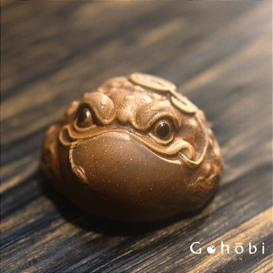 Gohobi Handmade Golden Toad Tea Pet – Lucky Three-Legged Yixing Ornament