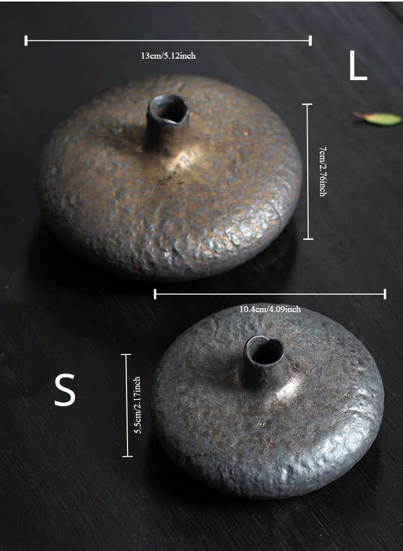 Ensemble de vases de table ronds et carrés de style japonais Gohobi dorés et noirs