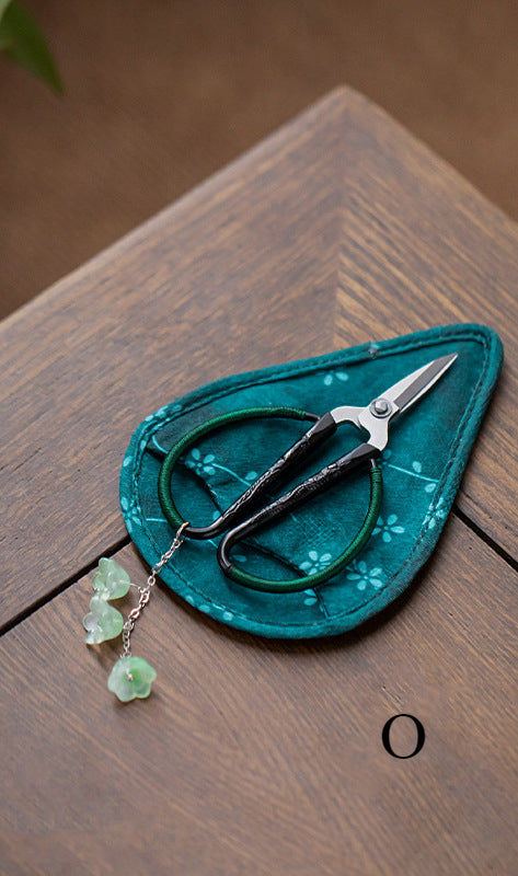 Gohobi Tea Scissors With a Case