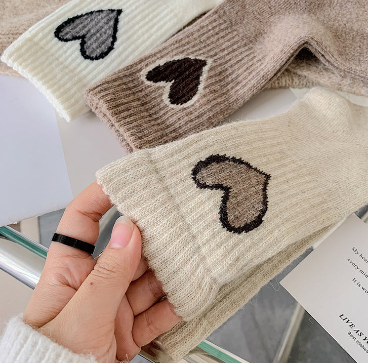 Chaussettes en laine Gohobi en forme de cœur