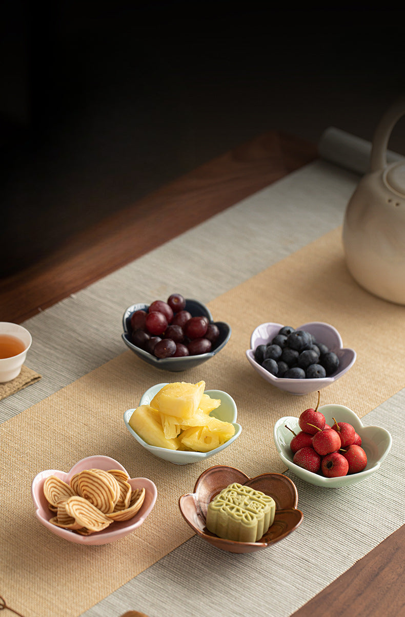 Gohobi Traditional Japanese Glazed Fruit Nuts Smll Plate - Chinese Knot 003