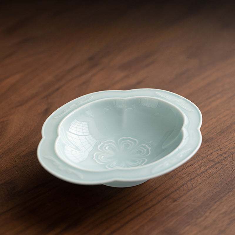 Gohobi Traditional Japanese Glazed Fruit Nuts Small Plate - Begonia Lotus 008