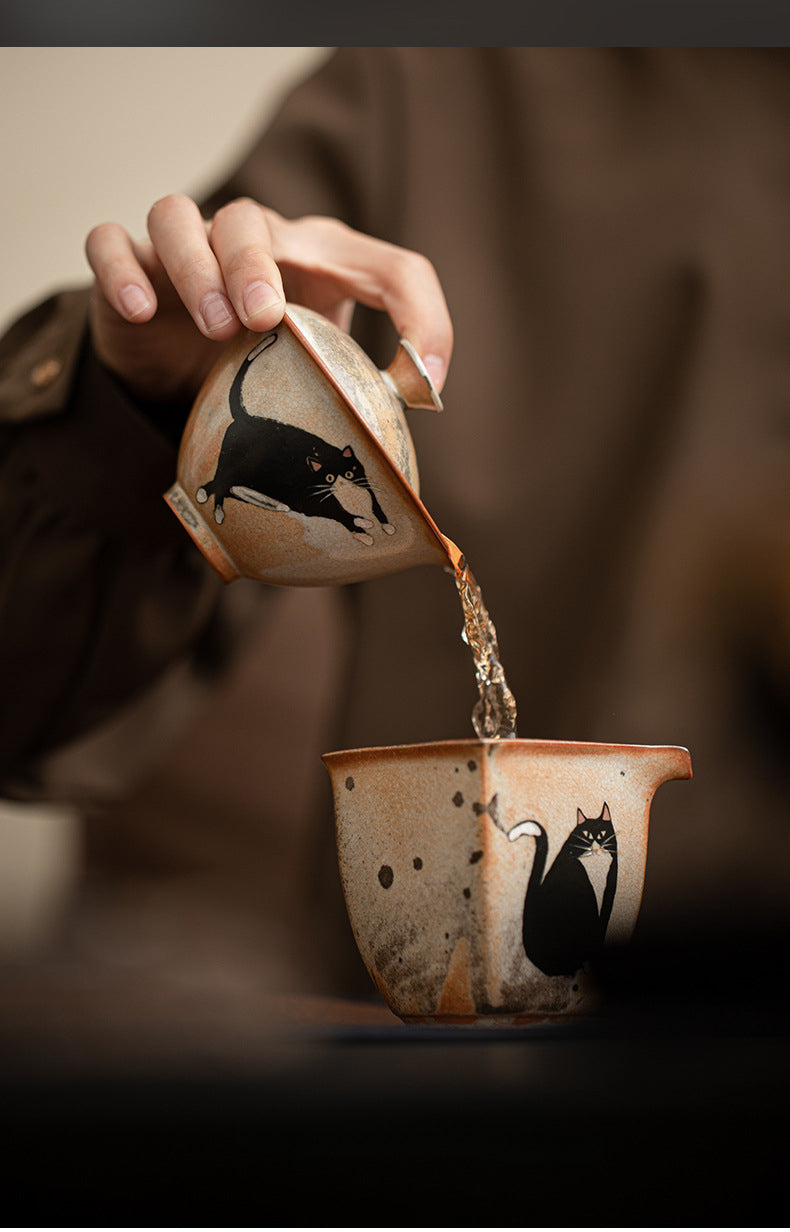 Gohobi Handmade Black Ink Hand-painted Cat Gaiwan 001