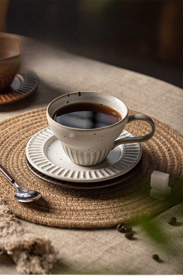 Gohobi Japanese Retro Coffee Cup and Saucer Set