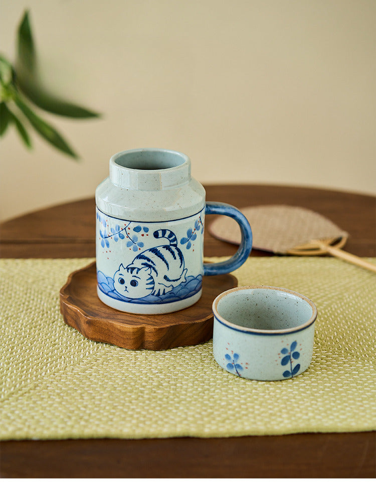 Tasse à café Gohobi peinte à la main en forme de chat Osmanthus bleu et blanc avec couvercle