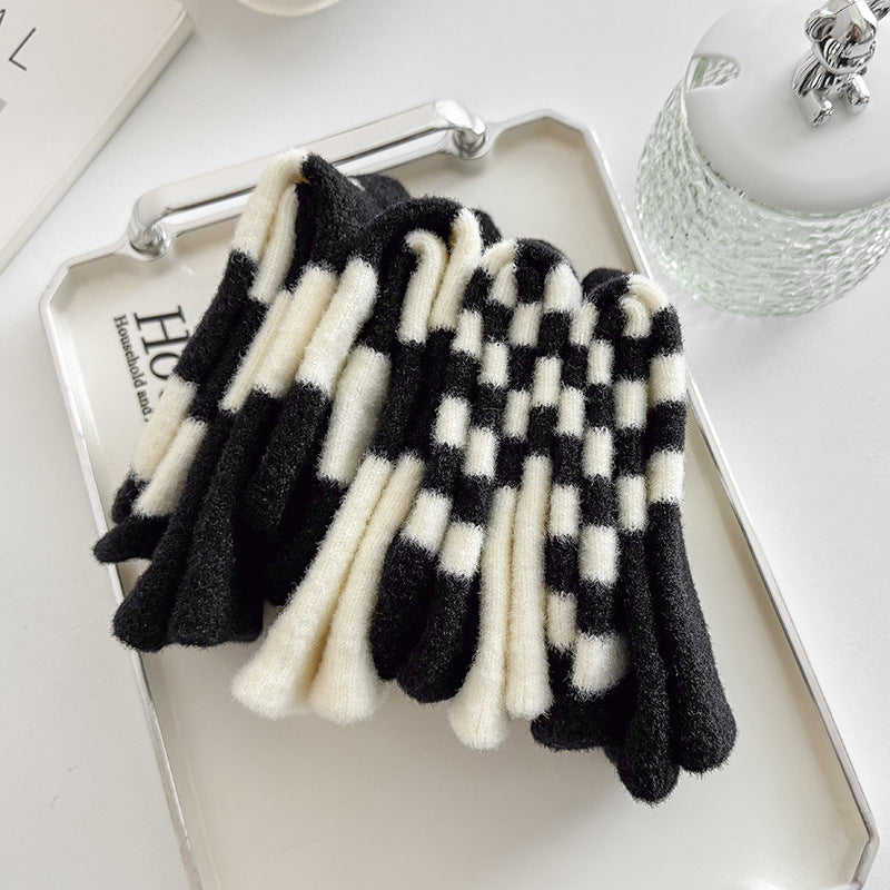 Chaussettes en velours à rayures noires et blanches Gohobi