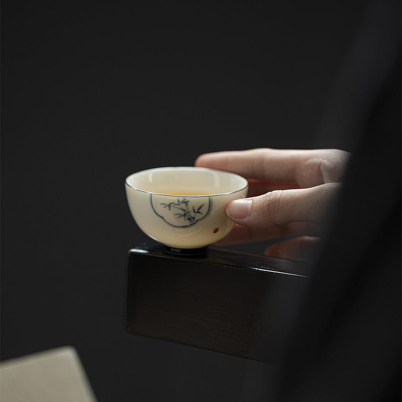 Gohobi Literati Hand-Painted Blue and White Bamboo Tea Cup