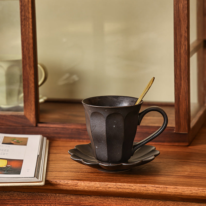 Ensemble de tasses à café et soucoupes en grès faites à la main par Gohobi
