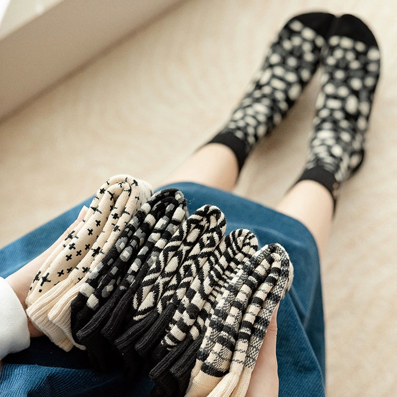 Chaussettes à motif animalier Gohobi Black Bear