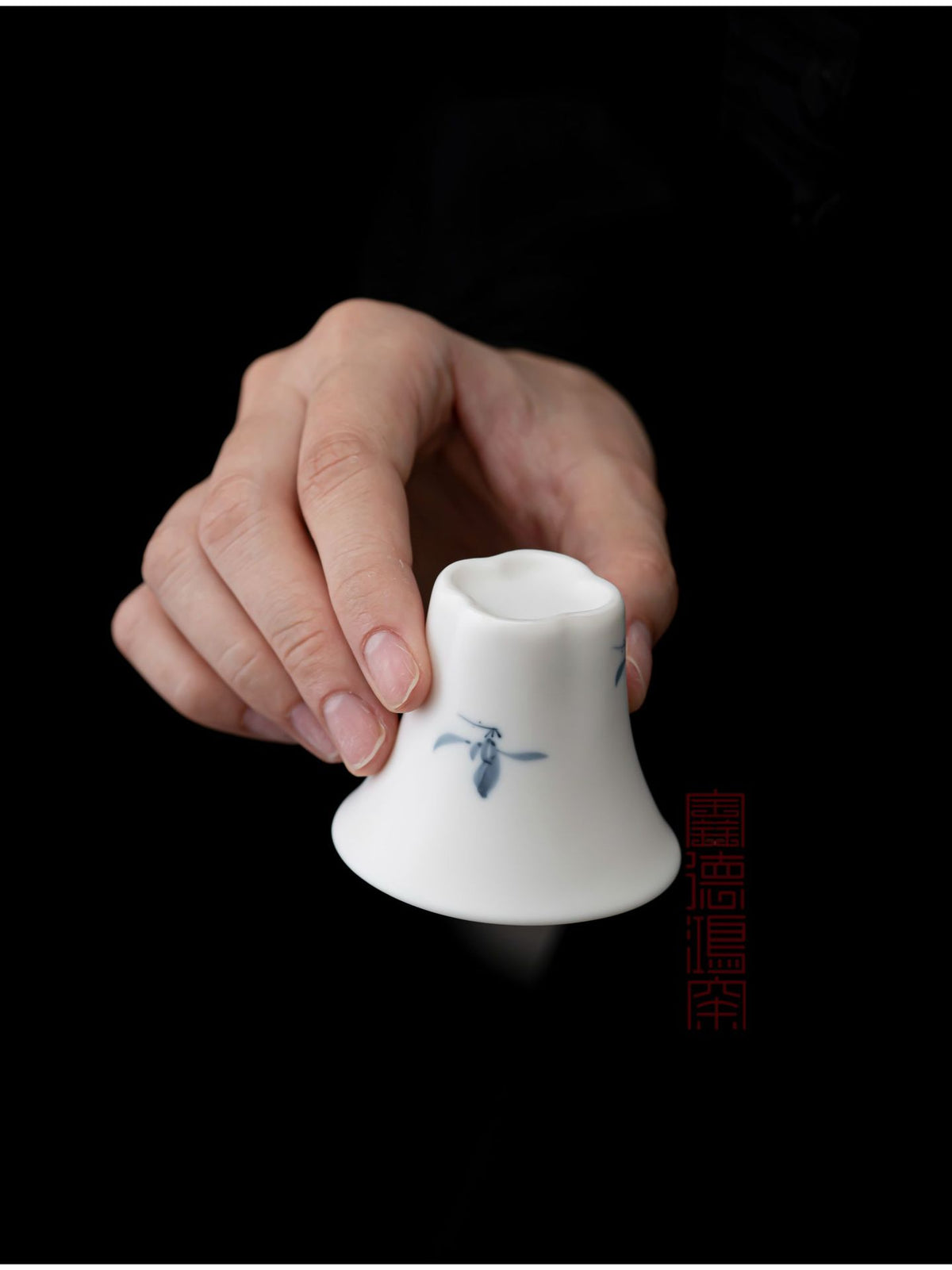 Gohobi Qiu Shui Orchid Ceramic Teacup