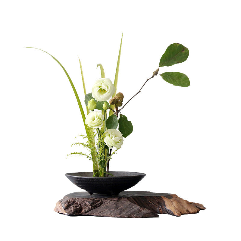 Gohobi Large Ikebana Three-legged Japanese Style Vase 008