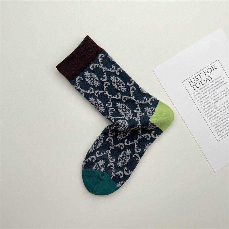 Gohobi Japanese Embossed Flower Mid-Calf Socks