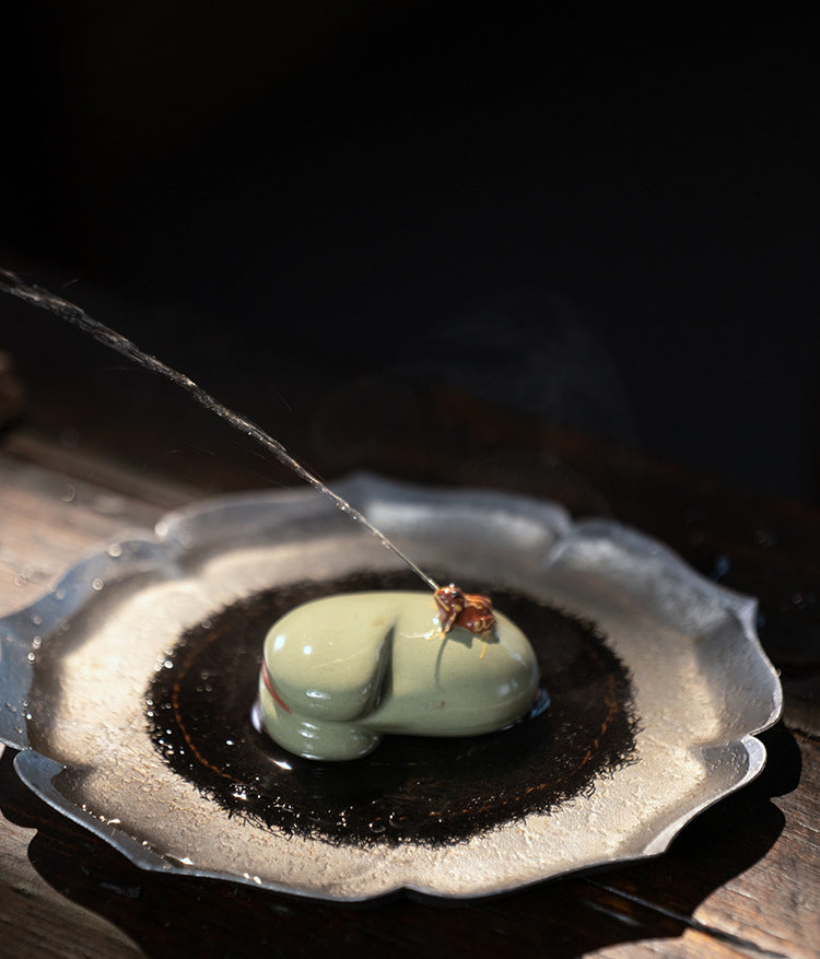 Gohobi Yixing Purple Sand Spray Tea Pet Handmade Frog(Clearance)