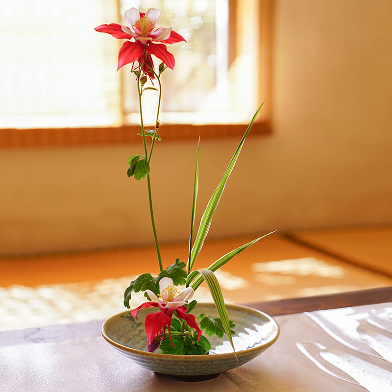 Grand vase Ikebana à trois pieds de style japonais Gohobi 008