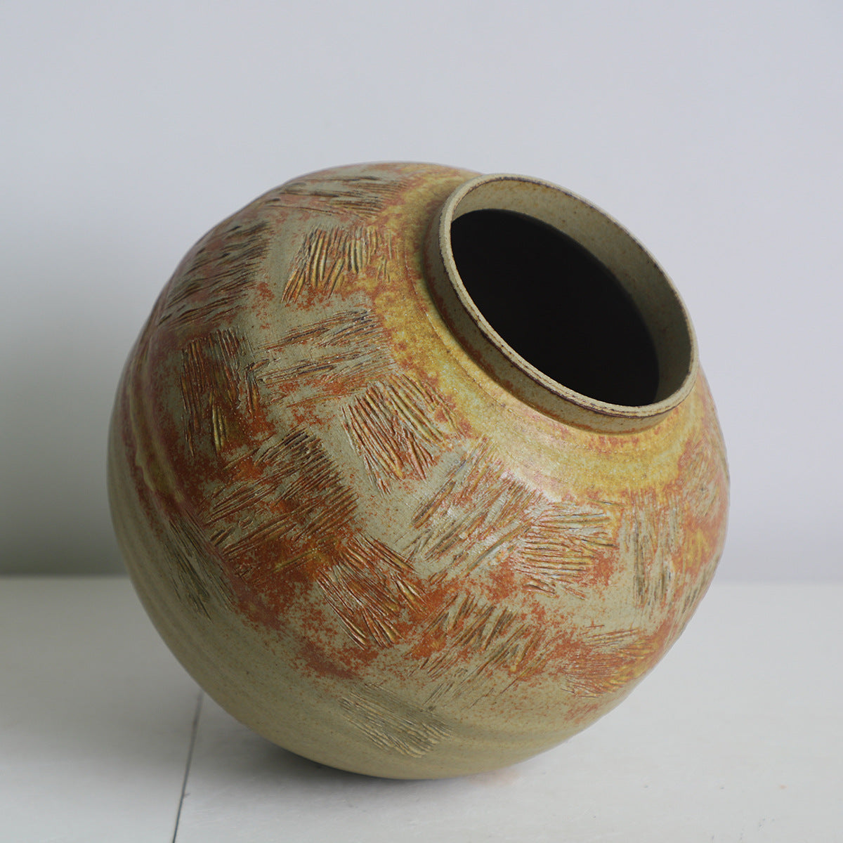 Gohobi Jingdezhen Ceramic Vase