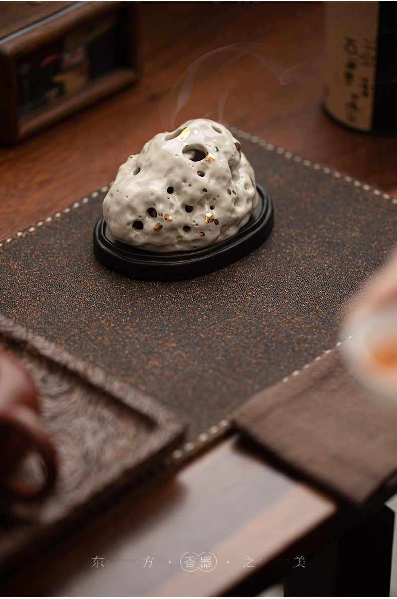 Gohobi Reclining Clouds Incense Burner