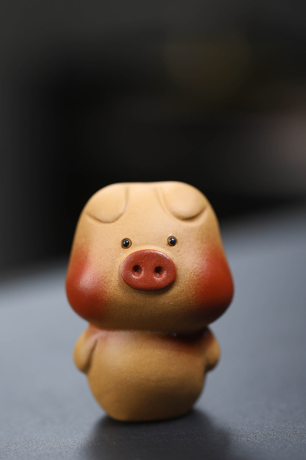 Gohobi - Décoration cochon debout en argile YiXing faite à la main en céramique