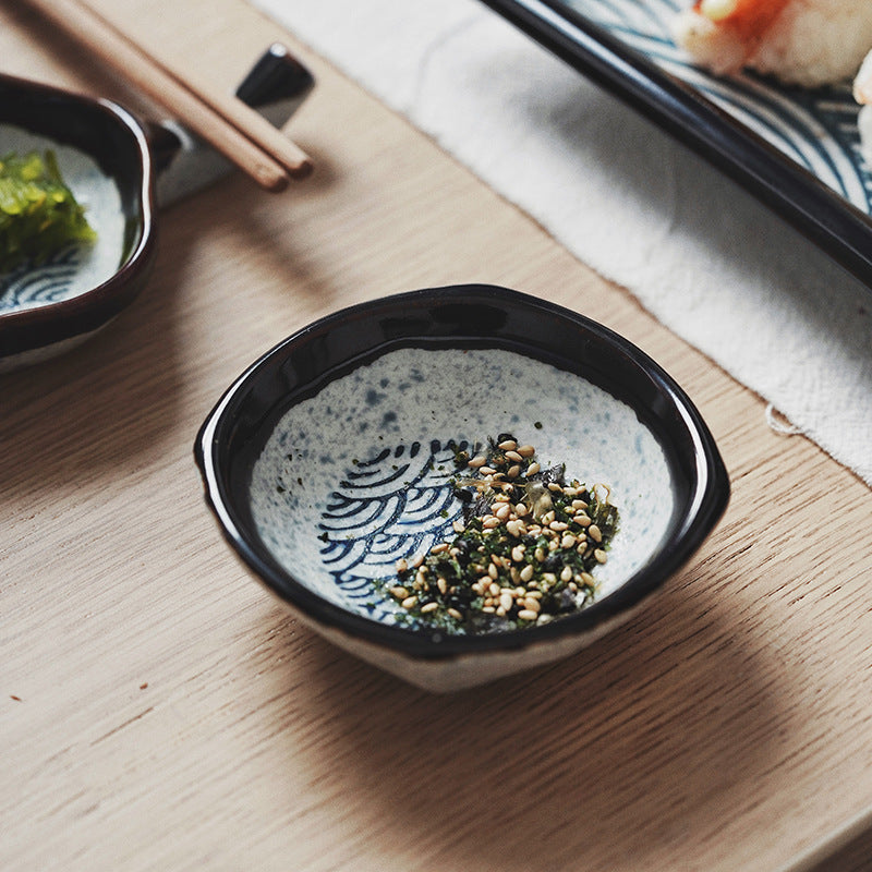 Gohobi Creative Japanese Ceramic Wave Pattern Sauce Dish