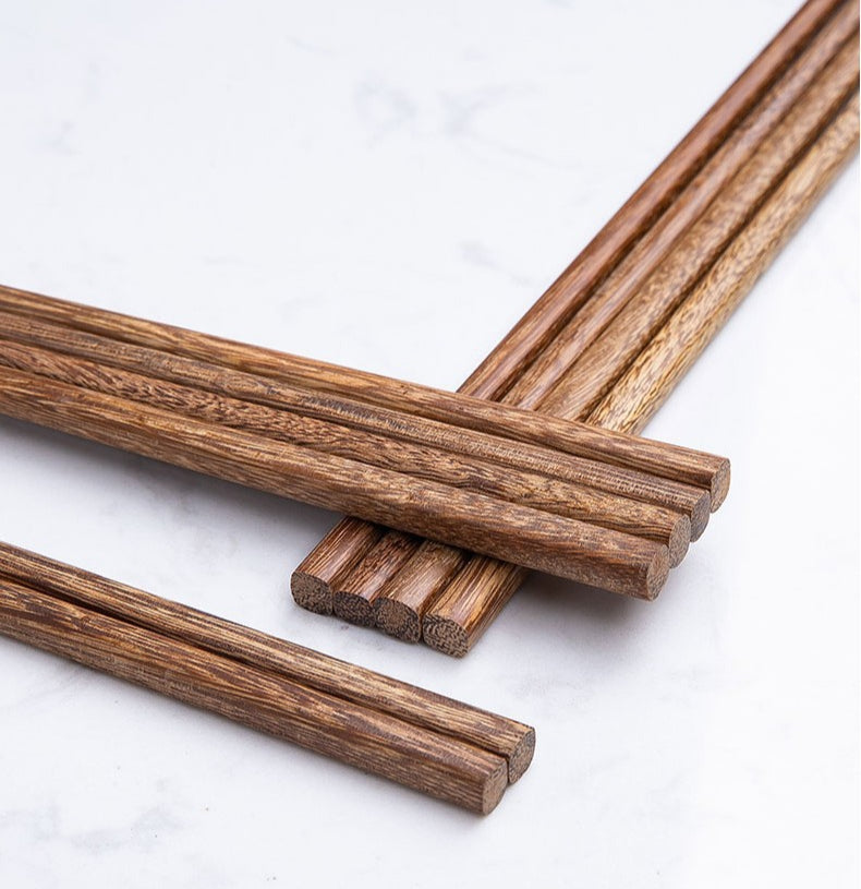 Gohobi A Set of 5 Pairs of Essential Wooden Chopsticks