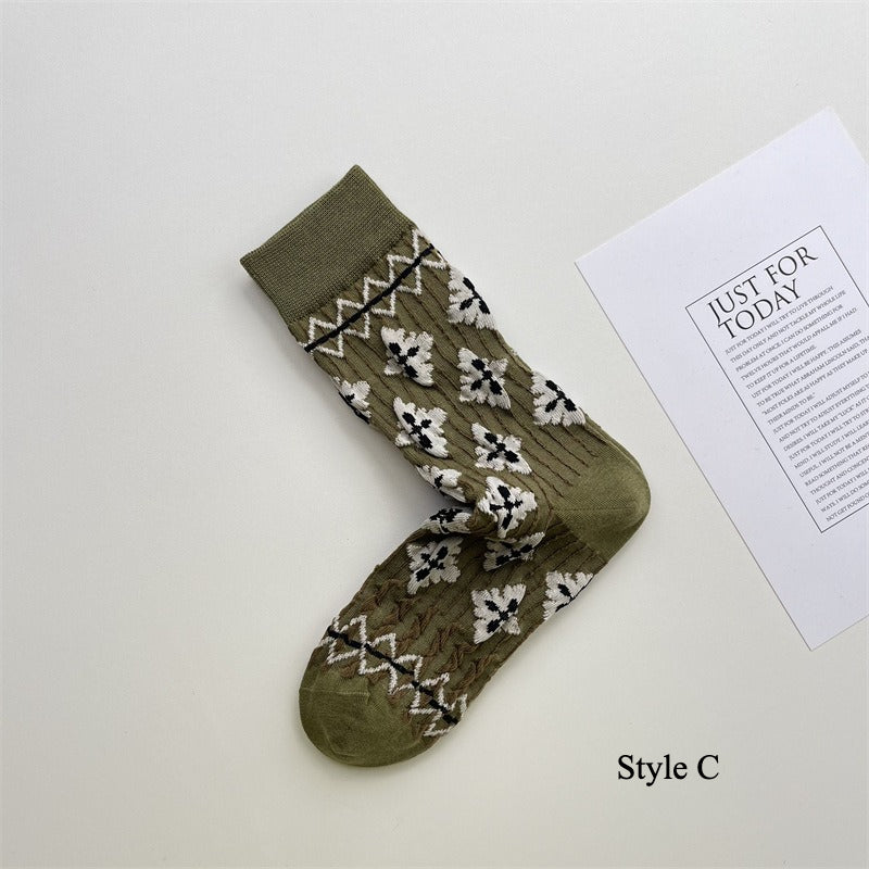 Gohobi Japanese Embossed Floral Mid-Calf Socks