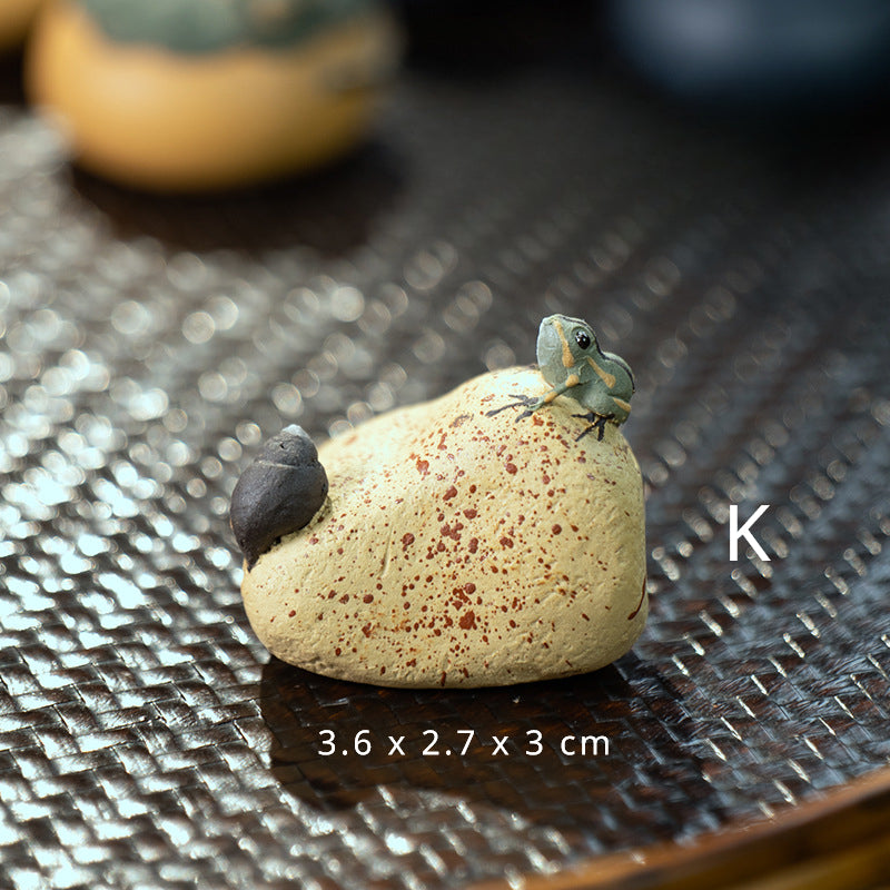 Gohobi Yixing Purple Sand Spray Tea Pet Handmade Frog(Clearance)