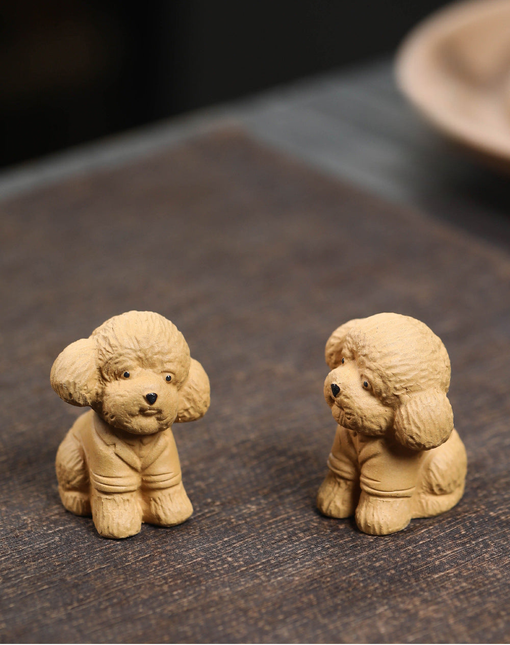 Ornement en forme de chien en peluche en argile YiXing fait à la main en céramique Gohobi