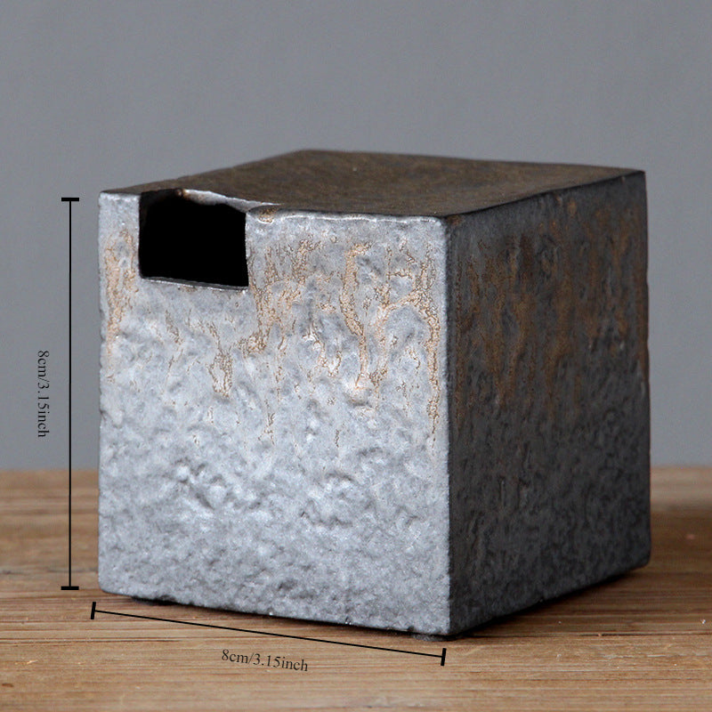 Vase de table noir doré de style japonais Gohobi