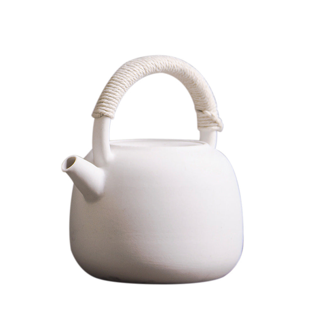Gohobi Handmade Japanese White Mud Beam Teapot – Charcoal-Inspired Ceramic Kettle (750ml)