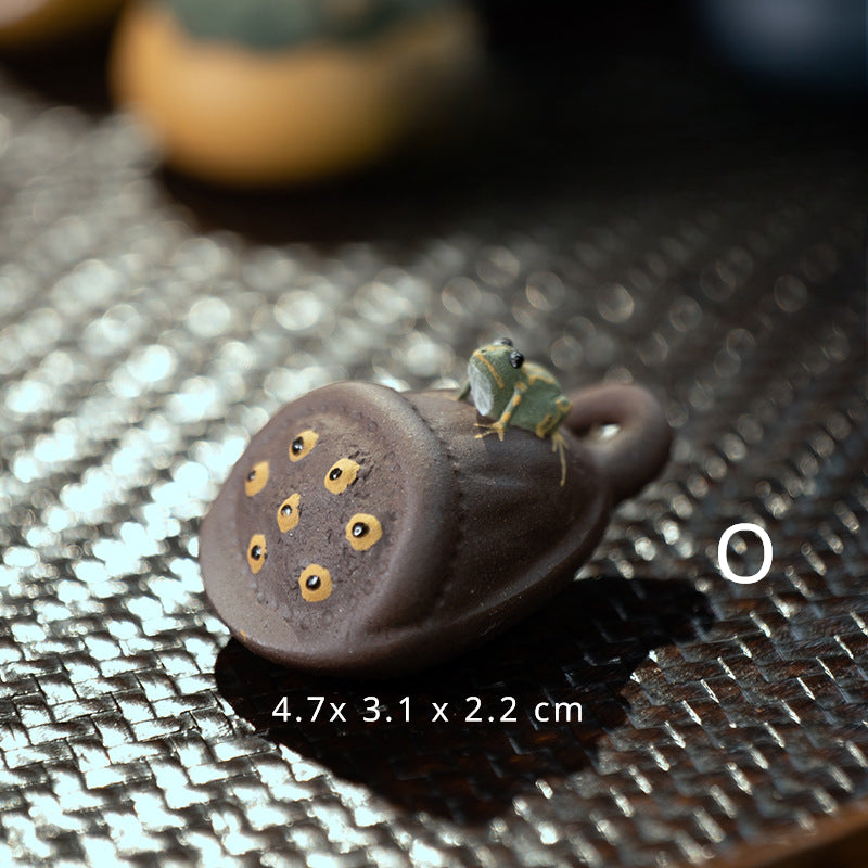 Gohobi Yixing Purple Sand Spray Tea Pet Handmade Frog(Clearance)
