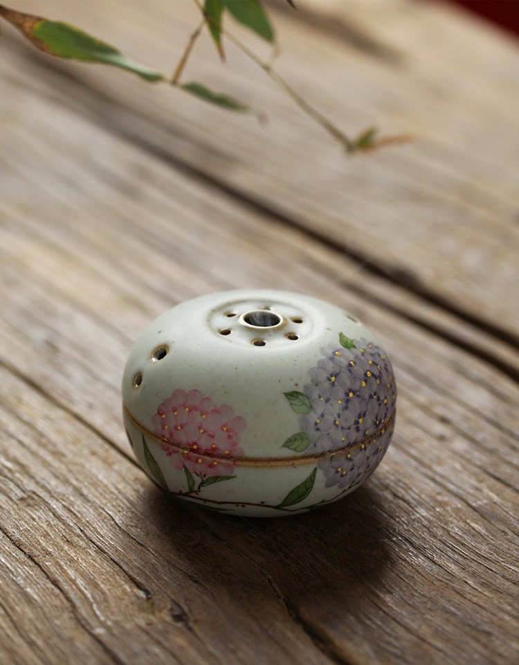 Gohobi Hand painted Hydrangea Ceramic Incense bowl Incense holder Gongfu tea Japanese Chado