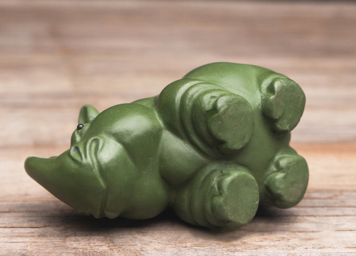 Gohobi Handmade green rhino ornaments Tea pets ceramic YiXing clay Chinese Gongfu tea Kung fu tea Japanese Chado unique ornaments