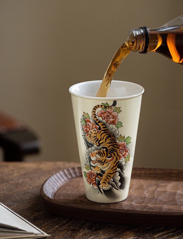 Gohobi Tiger Handmade Large drink cup tea cup Hand painted, Rustic, Minimalistic Japanese Tea, Green Tea, Gongfu tea