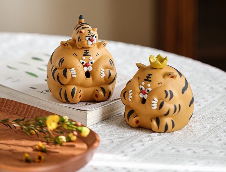 Gohobi Handmade tiger ornaments Tea pets ceramic YiXing clay Chinese Gongfu tea Kung fu tea Japanese Chado unique ornaments