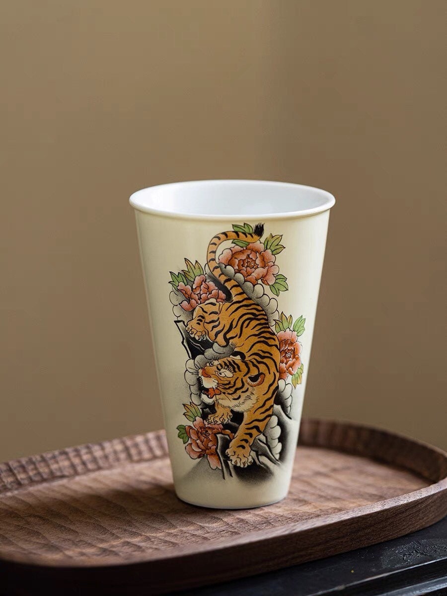 Gohobi Tiger Handmade Large drink cup tea cup Hand painted, Rustic, Minimalistic Japanese Tea, Green Tea, Gongfu tea
