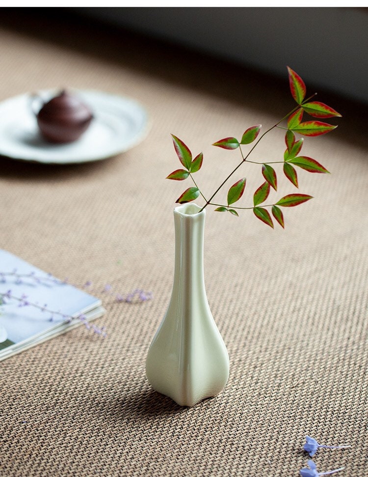 Gohobi handmade white ceramic vase pottery zen Chinese Gongfu tea Kung fu tea Japanese Chado table decoration