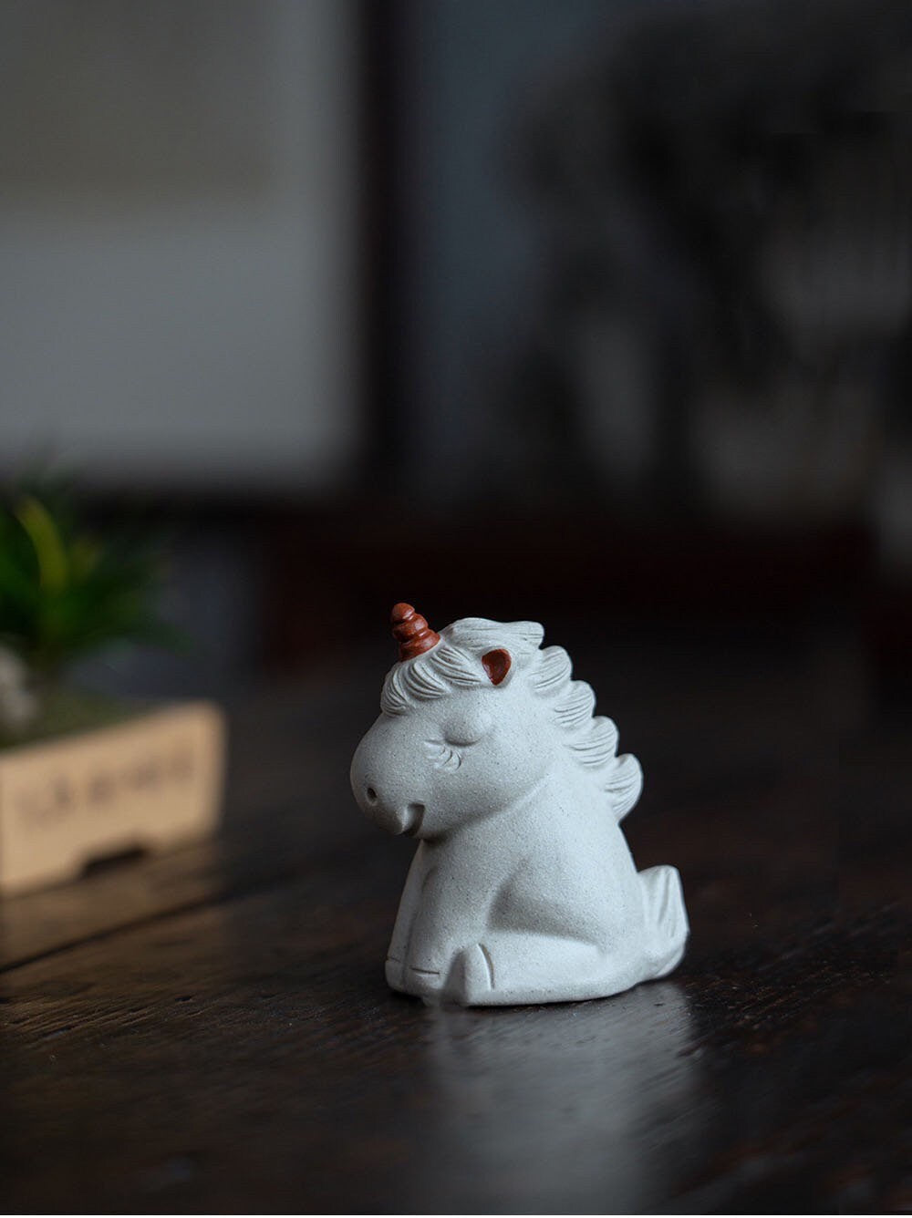 Gohobi Handmade unicorn ornaments white horse Tea pets ceramic YiXing clay Chinese Gongfu tea Japanese Korean Chado unique ornaments