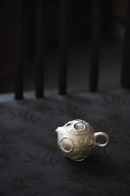 [奇怪先生 x Gohobi Gallery] Silver & Rainbow Planet Teapot