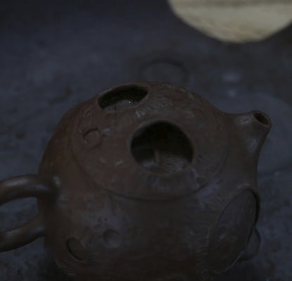 [奇怪先生 x Gohobi Gallery] Classic Moon Planet Teapot