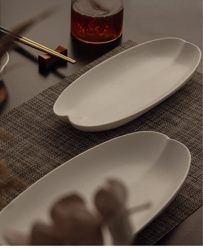 Gohobi Painted Matte Long Kwai Kou Plate