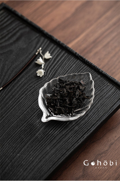 Gohobi Crystal Glass Leaf Tea Holder – Zen Leaf Tea Lotus Presentation Dish
